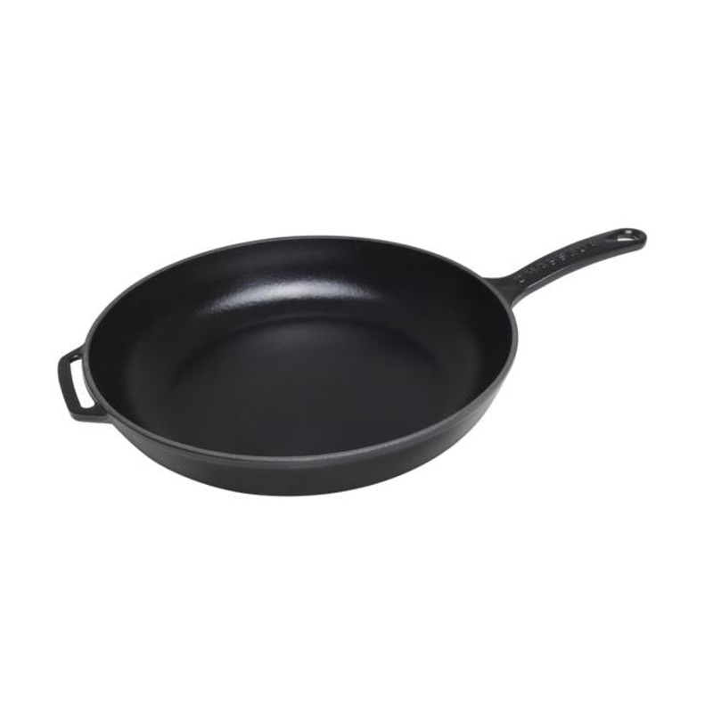 Chasseur 28cm Frypan with cast Black Handle