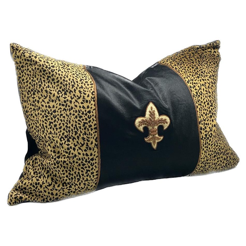 Cushion Cover - Hand Embroidered - Leopard/Black IH6012
