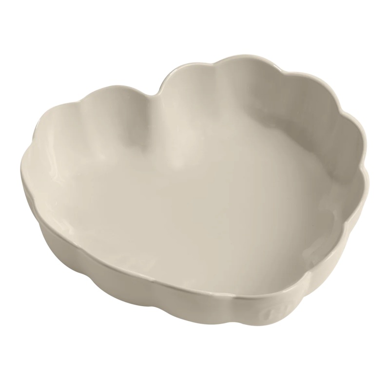 Emile Henry Cake Dish: Madeleine Heart, Clay