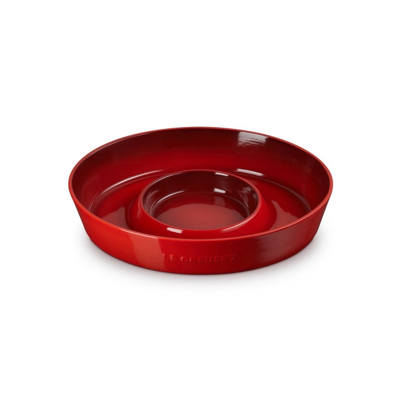 Le Creuset Chip and Dip Platter: Cerise