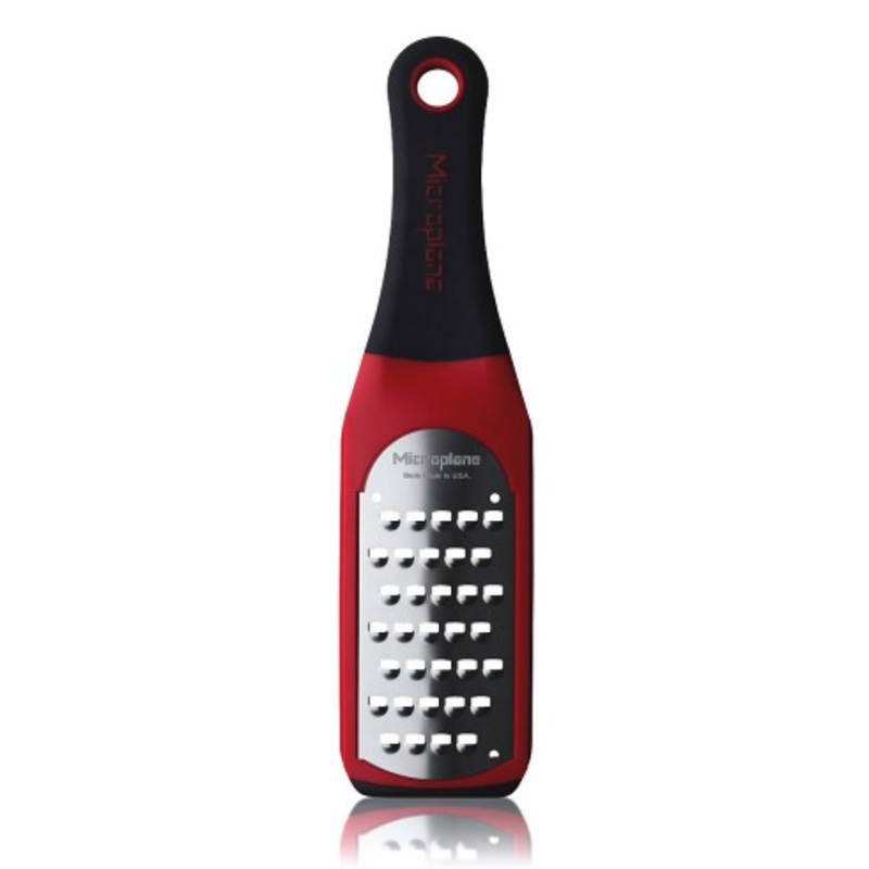 Microplane Artisan Series Grater: Extra Coarse, Red
