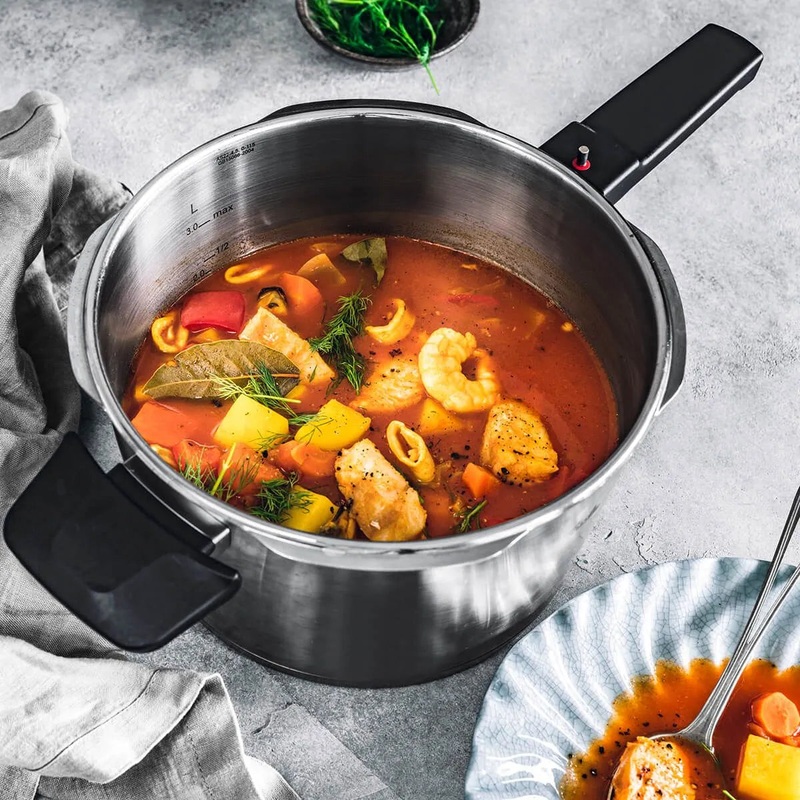 Vitaquick Premium Pressure Cooker - 8.5 QT
