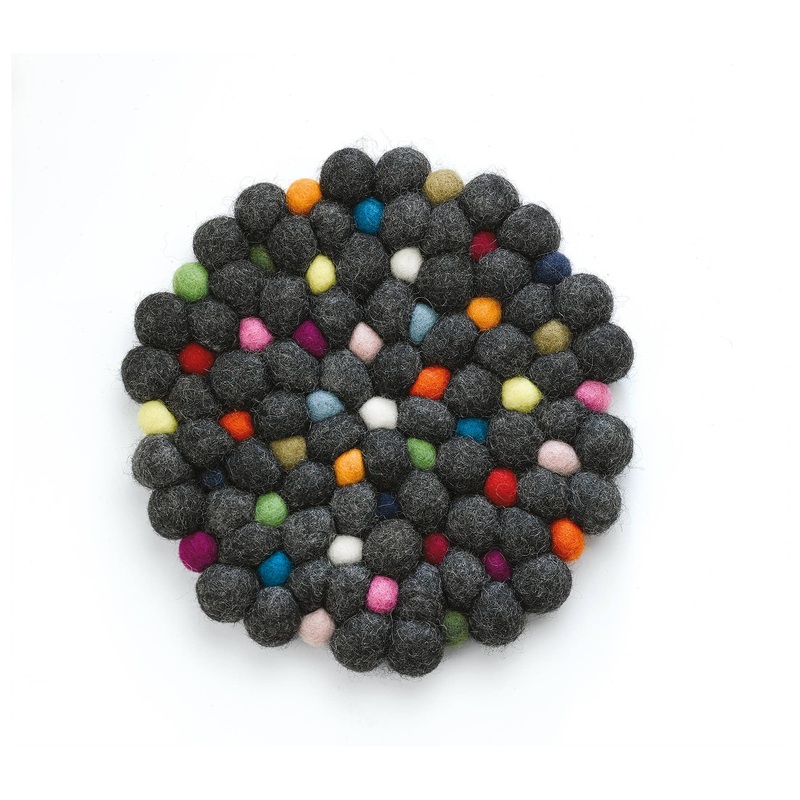 Virgin Wool Trivet "Nero", Round, 8" Dia.